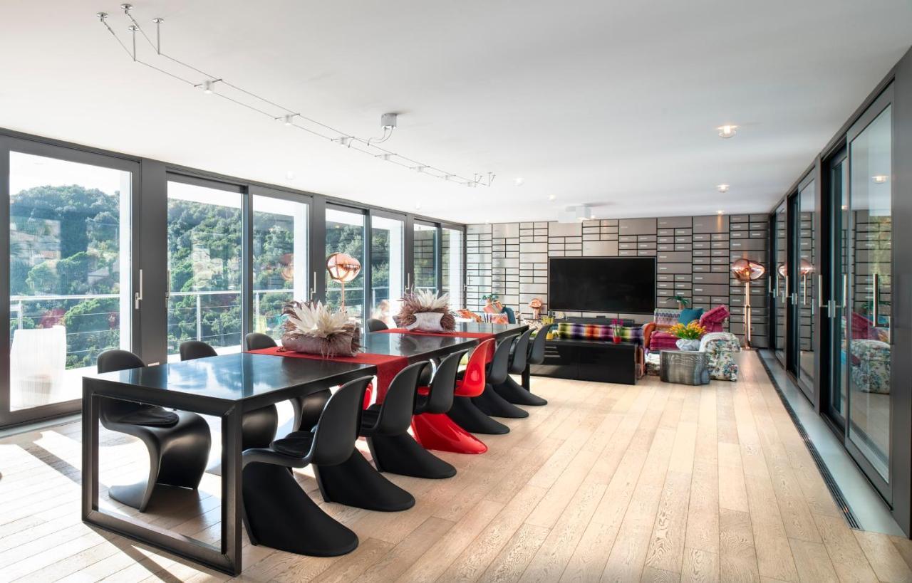 Ibiza Style Barcelona Luxury Villa บาดาโลนา ภายนอก รูปภาพ