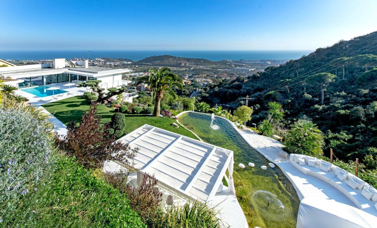 Ibiza Style Barcelona Luxury Villa บาดาโลนา ภายนอก รูปภาพ