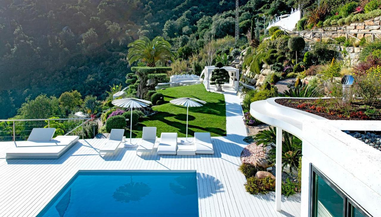 Ibiza Style Barcelona Luxury Villa บาดาโลนา ภายนอก รูปภาพ