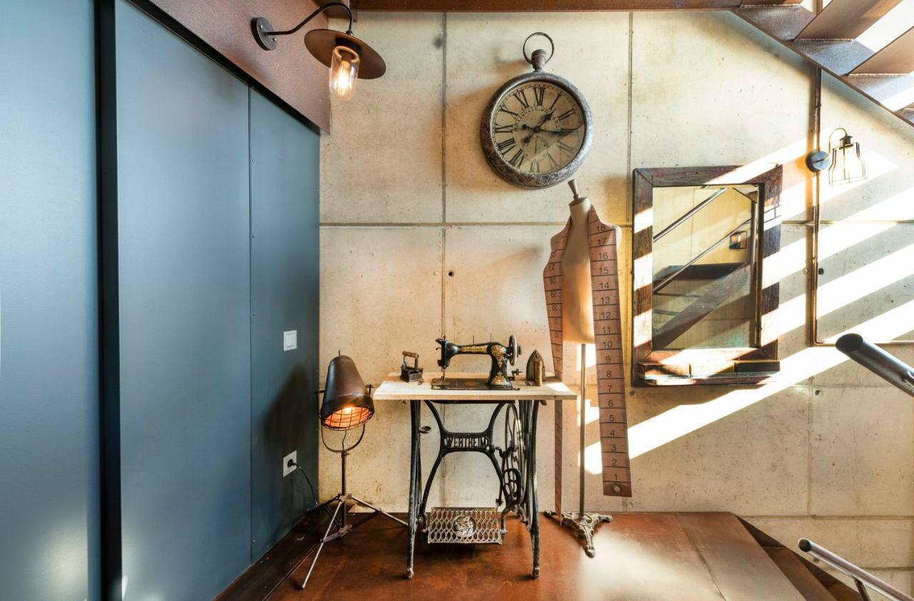Ibiza Style Barcelona Luxury Villa บาดาโลนา ภายนอก รูปภาพ
