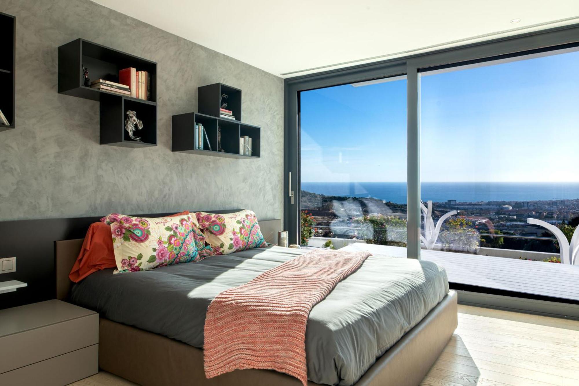 Ibiza Style Barcelona Luxury Villa บาดาโลนา ภายนอก รูปภาพ